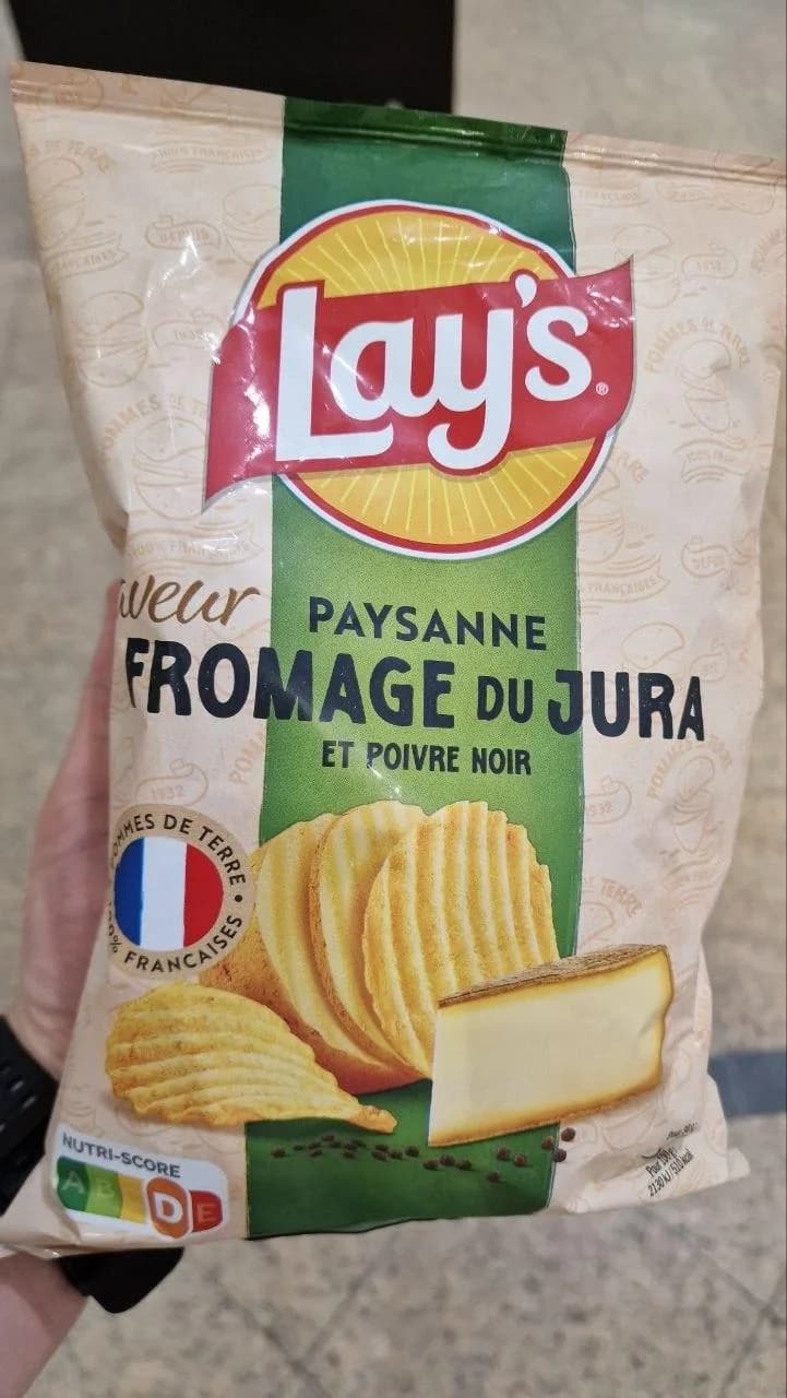Lays. paysanne - fromage du jura et poivre noir